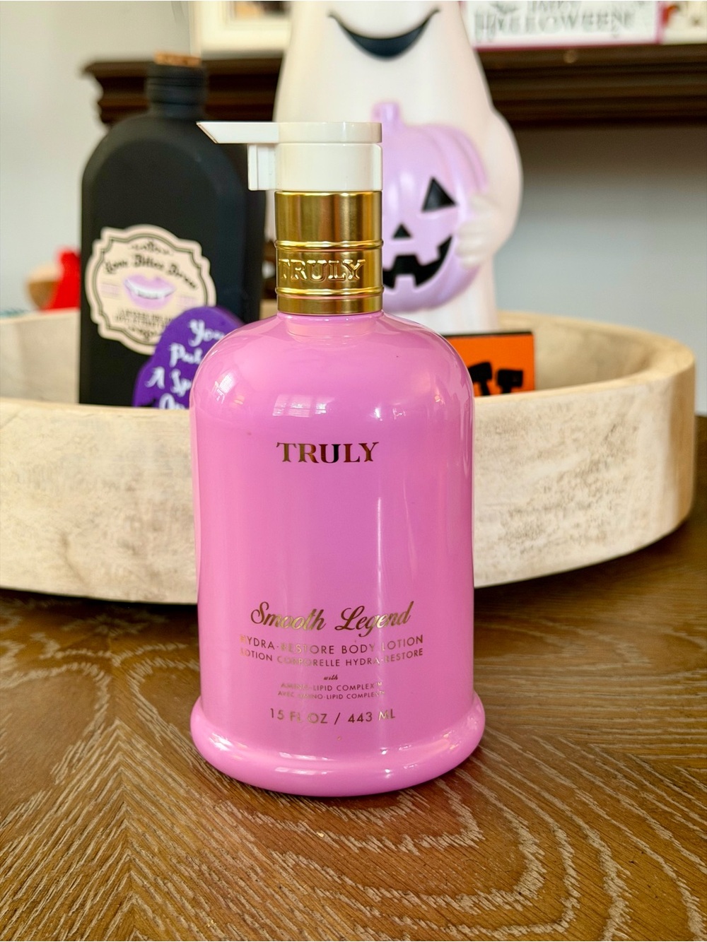 TRULY Smooth Legend Hydrating Body Lotion - Pink with Gold Pump